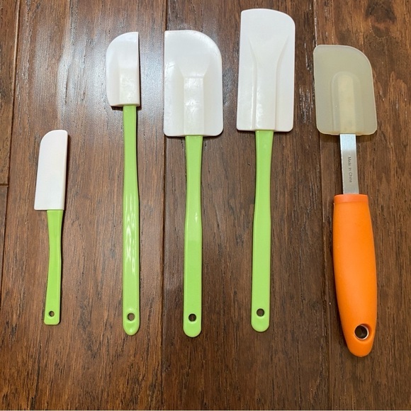 EUC Spatula Scraper Lime Green Orange - Picture 3 of 4